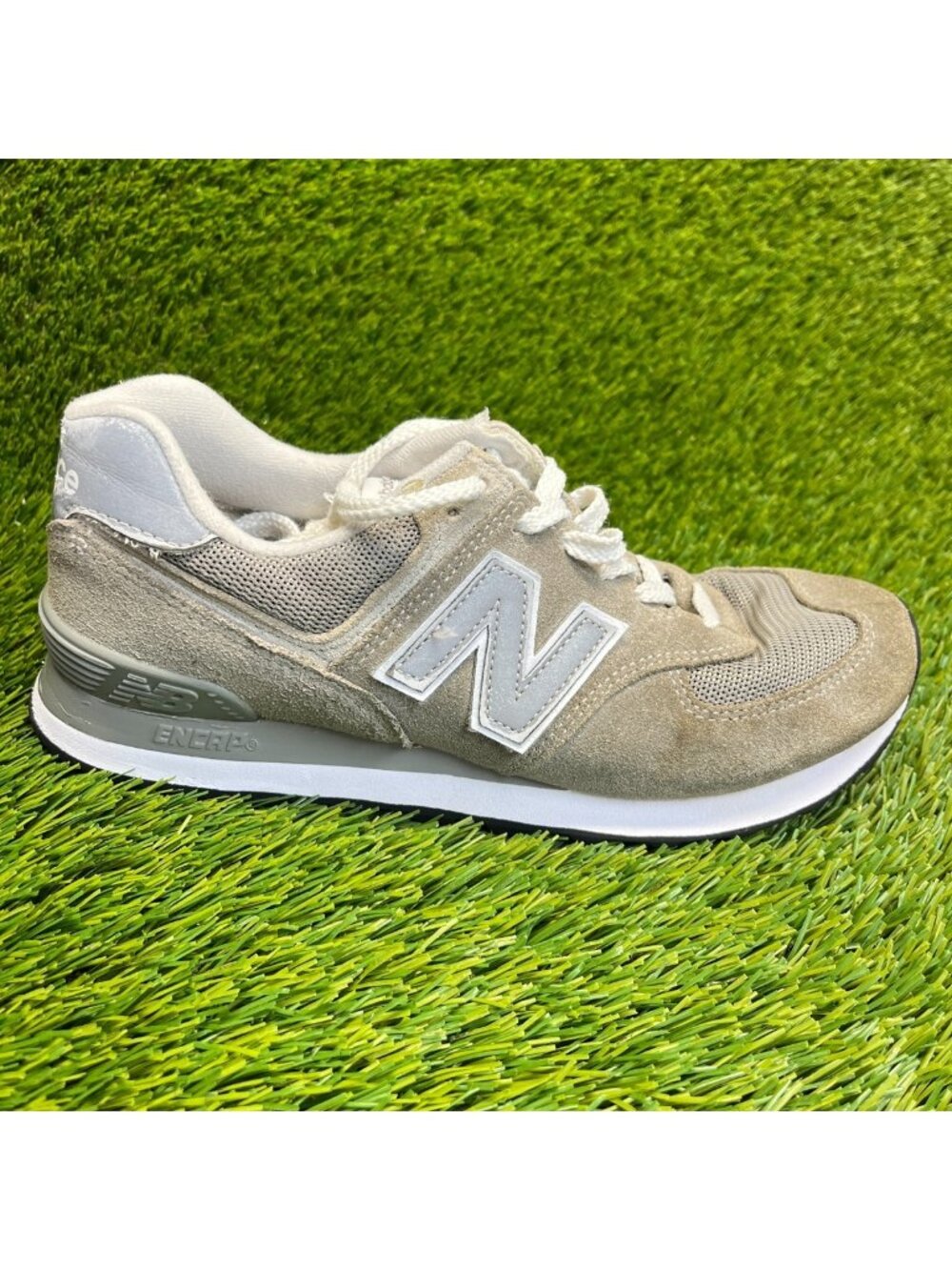New Balance 574 Womens Size 8.5 Core Gray White Athletic Running Shoes Sneakers‎